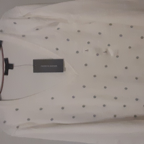 Tommy Hilfiger women's sweater L new w/tags - Picture 2 of 7